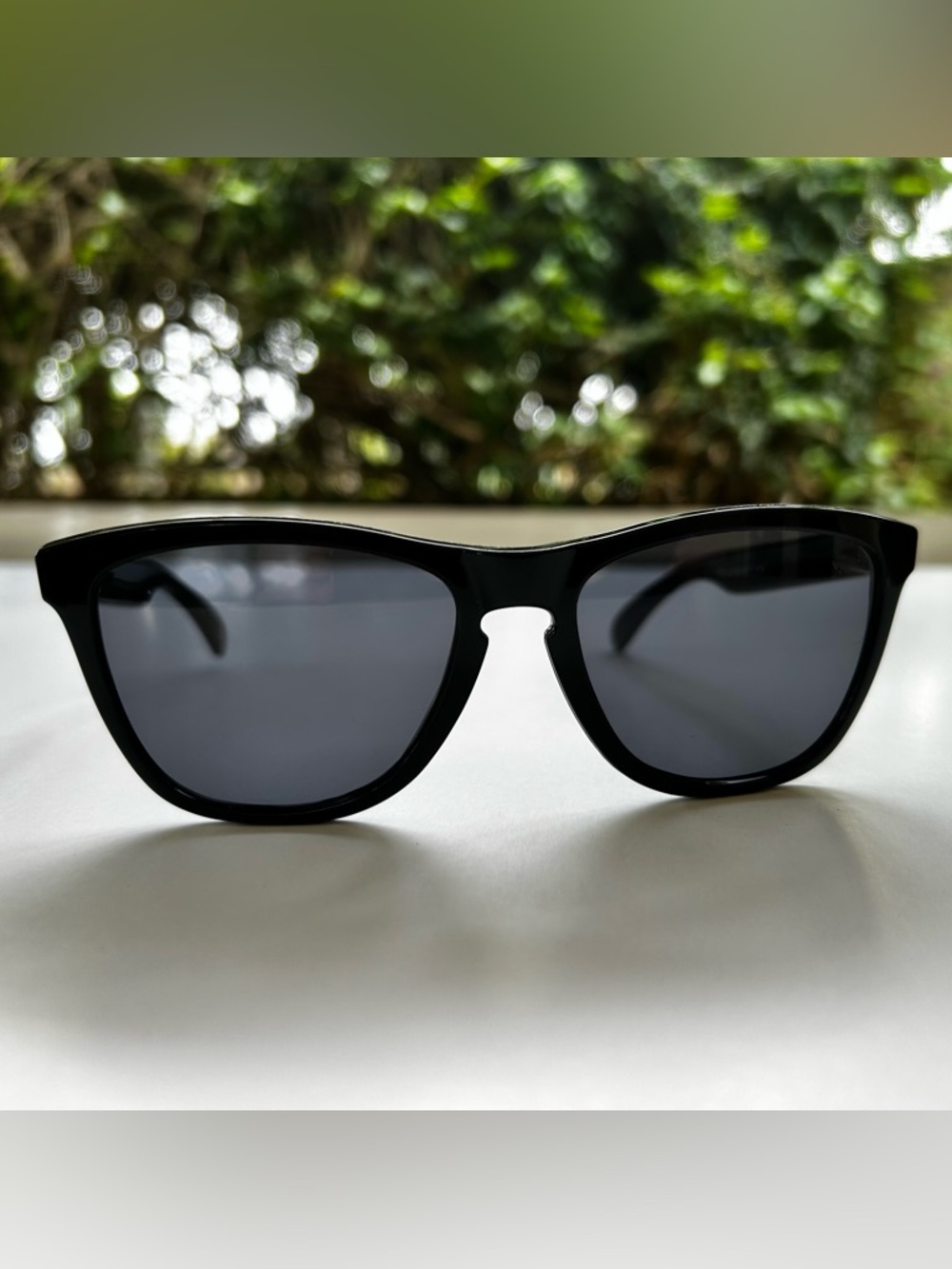 Oakley OO9013 Frogskins Square Sunglasses - Picture 2 of 11